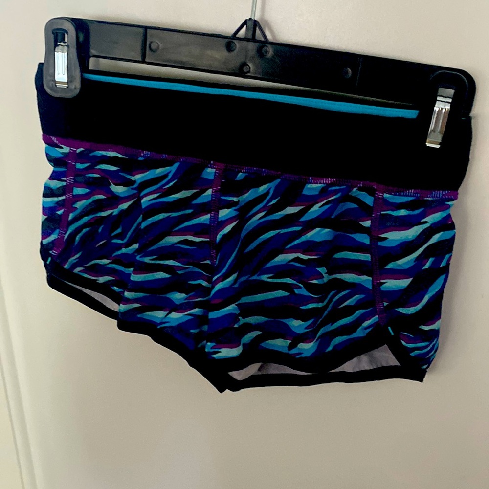Ivivva size 7 shorts good condition